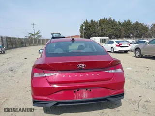 2021 Hyundai Elantra SE with VIN KMHLL4AG9MU180564, listed as a IAAI auction lot 41722267 with 56,254 mi miles. Bid and sale history available at carsss.com. Image 17.