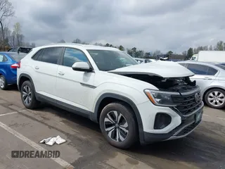 2024 Volkswagen Atlas SE with VIN 1V2LE2CA5RC243036, listed as a IAAI auction lot 41860475 with 7,766 mi miles and . Bid and sale history available at DreamBid. Image 1.