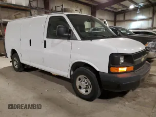 2008 Chevrolet Express Cargo Van with VIN 1GCGG25C781187641, listed as a Copart auction lot 84939854 with 171,478 mi miles and Clean Title. Bid and sale history available at carsss.com. Image 4.