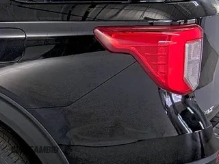 2022 Ford Explorer XLT с VIN 1FMSK8DH6NGB04116, выставлен на аукционе IAAI как лот 42733885 с пробегом 108 197 миль миль и . История ставок и продаж доступна на DreamBid. Изображение 32.