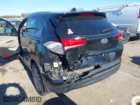 2017 Hyundai Tucson SE Plus with VIN KM8J33A49HU381233, listed as a IAAI auction lot 41393645 with 83,708 mi miles. Bid and sale history available at carsss.com. Image 6.