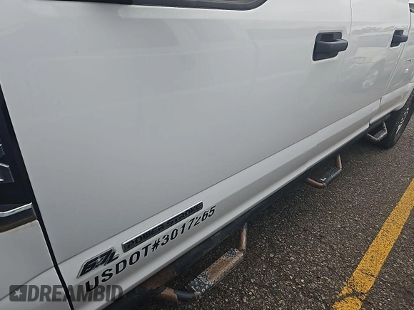 2017 Ford F-250 Lariat with VIN 1FT7W2BT0HEE20744, listed as a IAAI auction lot 42727056 with 241,781 mi miles and . Bid and sale history available at DreamBid. Image 3.