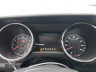 2016 Ford Mustang EcoBoost z VIN 1FA6P8TH0G5237709, wystawiony jako IAAI lot #42100996 z przebiegiem 81 096 mil mil oraz . Historia ofert i sprzedaży dostępna na DreamBid. Obrazek 7.