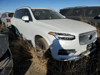 2024 Volvo XC90 Plus with VIN YV4H60LE6R1209420, listed as a Copart auction lot 75458864 with 1,560 mi miles and Salvage Title. Bid and sale history available at DreamBid. Image 4.