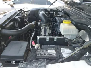 2020 Ram 1500 Laramie z VIN 1C6SRFJT5LN243327, wystawiony jako IAAI lot #42756017 z przebiegiem 54 091 mil mil oraz . Historia ofert i sprzedaży dostępna na DreamBid. Obrazek 19.