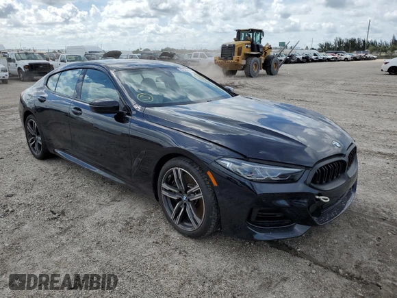 2023 BMW 8 Series 840i with VIN WBAGV2C00PCM91926, listed as a Copart auction lot 59285464 with 1,377 mi miles and Non Repairable. Bid and sale history available at carsss.com. Image 4.