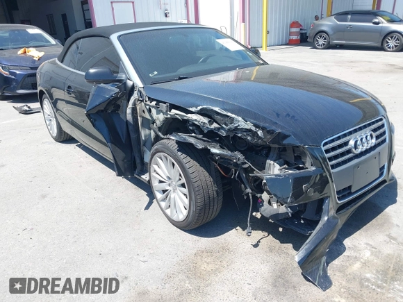 2011 Audi A5 2.0T Premium Plus with VIN WAUJFAFH3BN008361, listed as a IAAI auction lot 41980341 with 140,232 mi miles. Bid and sale history available at carsss.com. Image 6.