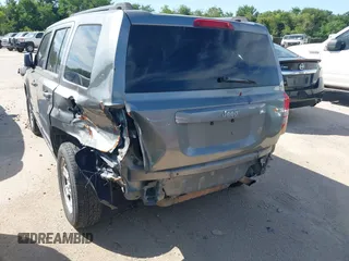 2014 Jeep Patriot Sport z VIN 1C4NJPBB7ED509853, wystawiony jako IAAI lot #42307976 z przebiegiem 150 271 mil mil oraz . Historia ofert i sprzedaży dostępna na DreamBid. Obrazek 6.