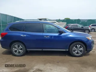 2020 Nissan Pathfinder SL with VIN 5N1DR2CM6LC610825, listed as a IAAI auction lot 42300210 with 123,226 mi miles and . Bid and sale history available at DreamBid. Image 13.