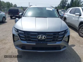 2025 Hyundai Tucson SEL z VIN 5NMJB3DE9SH554856, wystawiony jako IAAI lot #42460268 z przebiegiem 688 mil mil oraz . Historia ofert i sprzedaży dostępna na DreamBid. Obrazek 13.