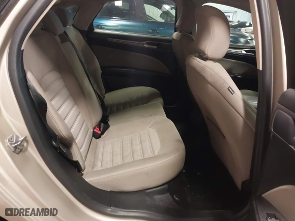 2018 Ford Fusion Hybrid S with VIN 3FA6P0UU5JR100377, listed as a IAAI auction lot 41300284 with 108,936 mi miles. Bid and sale history available at carsss.com. Image 8.