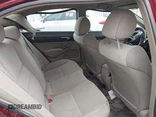 2009 Honda Civic LX z VIN 19XFA165X9E037500, wystawiony jako IAAI lot #42288150 z przebiegiem 158 957 mil mil oraz . Historia ofert i sprzedaży dostępna na DreamBid. Obrazek 8.