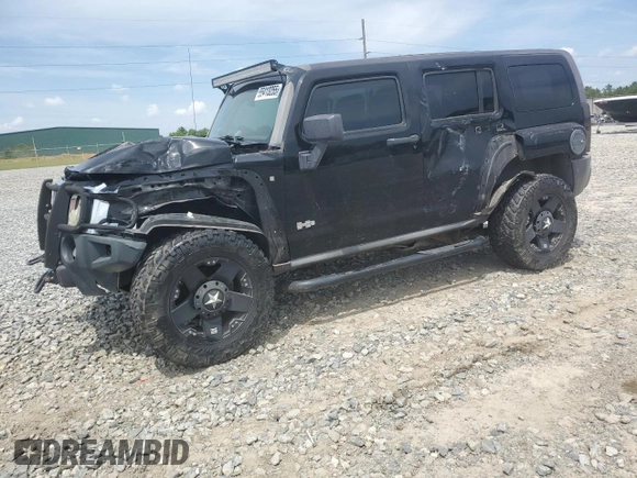 2007 Hummer H3 SUV z VIN 5GTDN13E278207901, wystawiony jako Copart lot #55413255 z przebiegiem 186 255 mil mil oraz Szkody całkowita. Historia ofert i sprzedaży dostępna na DreamBid. Obrazek 1.