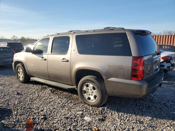 2013 Chevrolet Suburban LT with VIN 1GNSCJE06DR194704, listed as a Copart auction lot 88228405 with 330,692 mi miles and Clean Title. Bid and sale history available at carsss.com. Image 2.