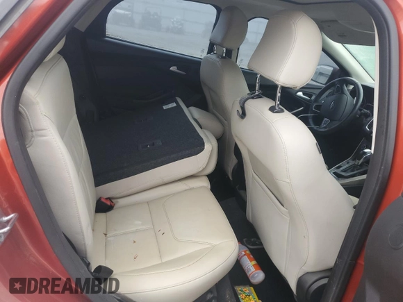 2018 Ford Focus Titanium с VIN 1FADP3N23JL314269, выставлен на аукционе Copart как лот 52994785 с пробегом Не указан миль и Списание • Salvage title. История ставок и продаж доступна на DreamBid. Изображение 10.