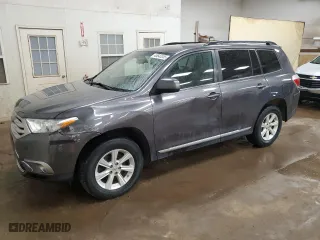2011 Toyota Highlander with VIN 5TDBK3EH5BS053442, listed as a Copart auction lot 45643355 with 137,043 mi miles and Clean Title. Bid and sale history available at carsss.com. Image 1.