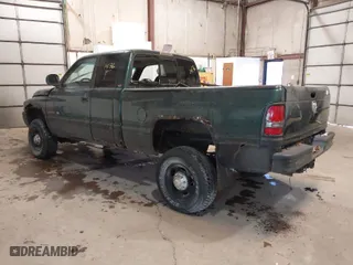 2002 Dodge Ram 2500 with VIN 3B7KF23Z72M280416, listed as a IAAI auction lot 41341536 with 320,272 mi miles. Bid and sale history available at carsss.com. Image 3.