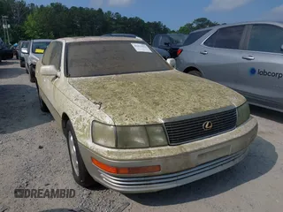 1993 Lexus LS z VIN JT8UF11E3P0173231, wystawiony jako IAAI lot #42411632 z przebiegiem 153 379 mil mil oraz . Historia ofert i sprzedaży dostępna na DreamBid. Obrazek 1.