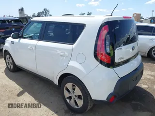 2016 Kia Soul with VIN KNDJN2A27G7342550, listed as a IAAI auction lot 41969942 with 133,140 mi miles. Bid and sale history available at carsss.com. Image 3.