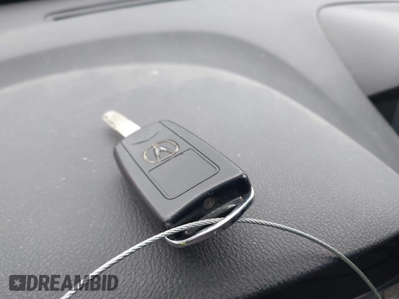 2010 Acura MDX Technology with VIN 2HNYD2H40AH528249, listed as a IAAI auction lot 42065007 with 204,453 mi miles and . Bid and sale history available at DreamBid. Image 11.