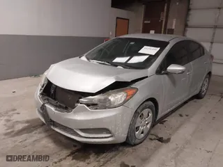 2015 Kia Forte LX with VIN KNAFK4A65F5431294, listed as a IAAI auction lot 41596490 with 70,134 mi miles. Bid and sale history available at carsss.com. Image 18.