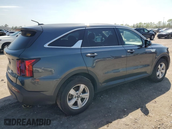 2021 Kia Sorento LX with VIN 5XYRG4LC4MG068446, listed as a Copart auction lot 50249535 with 42,984 mi miles and Salvage Title. Bid and sale history available at carsss.com. Image 3.