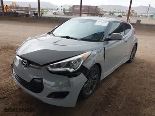 2013 Hyundai Veloster RE:MIX with VIN KMHTC6AD0DU157627, listed as a IAAI auction lot 41916934 with 139,564 mi miles. Bid and sale history available at carsss.com. Image 16.