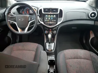 2019 Chevrolet Sonic LT z VIN 1G1JD5SB7K4137199, wystawiony jako Copart lot #51472935 z przebiegiem 25 142 mil mil oraz Szkoda całkowita • Salvage title. Historia ofert i sprzedaży dostępna na DreamBid. Obrazek 8.