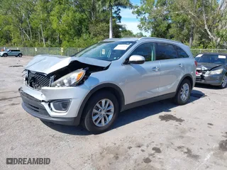 2017 Kia Sorento LX with VIN 5XYPG4A36HG219089, listed as a IAAI auction lot 41435428 with 140,011 mi miles. Bid and sale history available at carsss.com. Image 17.
