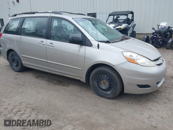 2007 Toyota Sienna CE with VIN 5TDZK23C87S020782, listed as a IAAI auction lot 42179031 with 113,570 mi miles and . Bid and sale history available at DreamBid. Image 1.
