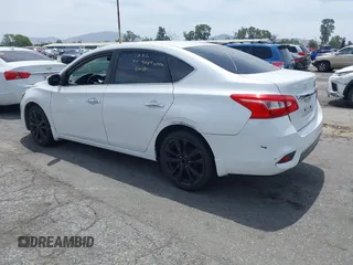 2019 Nissan Sentra SV z VIN 3N1AB7AP9KY289202, wystawiony jako IAAI lot #42247954 z przebiegiem 112 703 mil mil oraz . Historia ofert i sprzedaży dostępna na DreamBid. Obrazek 3.