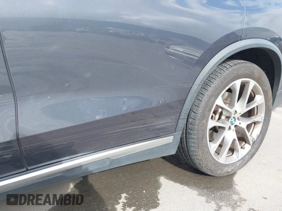 2021 BMW X5 xDrive45e with VIN 5UXTA6C09M9D26035, listed as a IAAI auction lot 41788981 with 60,571 mi miles and . Bid and sale history available at DreamBid. Image 18.