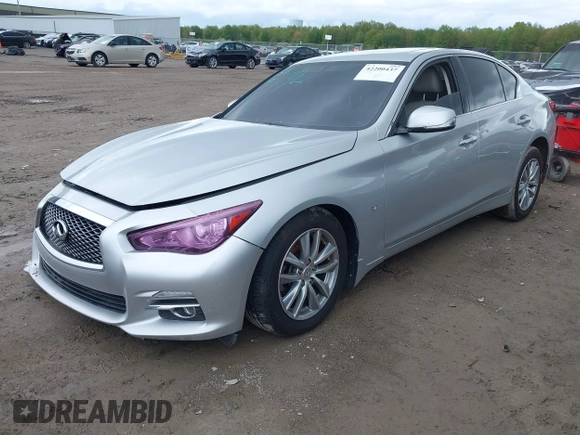 2015 Infiniti Q50 Premium z VIN JN1BV7AR8FM390785, wystawiony jako IAAI lot #42200437 z przebiegiem 94 841 mil mil oraz . Historia ofert i sprzedaży dostępna na DreamBid. Obrazek 17.