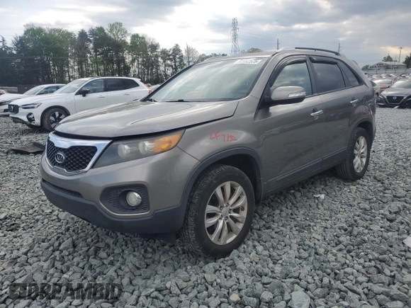 2011 Kia Sorento EX with VIN 5XYKU3A13BG102010, listed as a Copart auction lot 52092575 with 187,155 mi miles and Salvage Title. Bid and sale history available at carsss.com. Image 1.