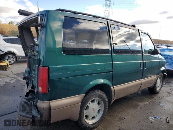 2003 GMC Safari z VIN 1GKEL19X83B512525, wystawiony jako Copart lot #79059984 z przebiegiem 122 800 mil mil oraz Szkody całkowita. Historia ofert i sprzedaży dostępna na DreamBid. Obrazek 3.