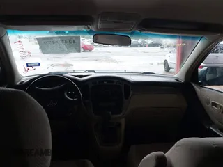 2001 Toyota Highlander z VIN JTEGD21A110012161, wystawiony jako IAAI lot #42479479 z przebiegiem 205 528 mil mil oraz . Historia ofert i sprzedaży dostępna na DreamBid. Obrazek 15.