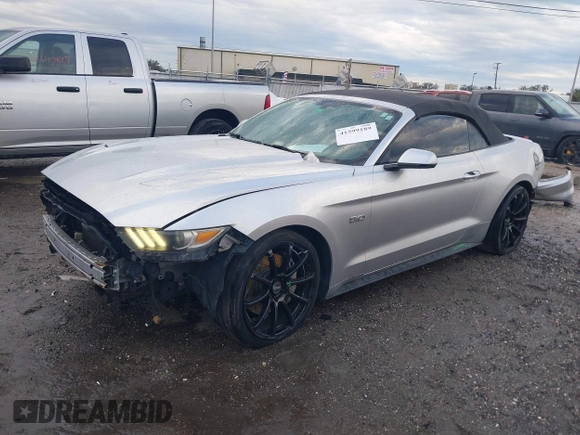 2015 Ford Mustang GT Premium z VIN 1FATP8FF9F5385286, wystawiony jako IAAI lot #41599189 z przebiegiem 112 260 mil mil oraz . Historia ofert i sprzedaży dostępna na DreamBid. Obrazek 20.