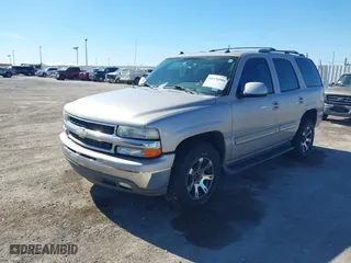 2005 Chevrolet Tahoe LT with VIN 1GNEC13T85J254296, listed as a IAAI auction lot 41676900 with 214,305 mi miles. Bid and sale history available at carsss.com. Image 2.
