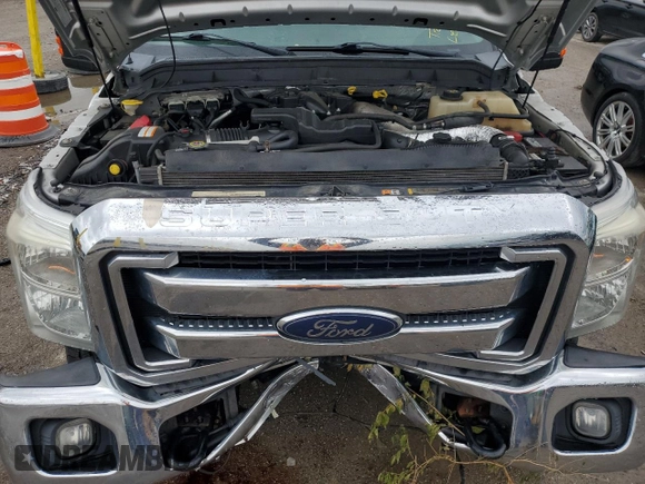 2013 Ford F-350 Platinum with VIN 1FT8W3BT6DEB44526, listed as a Copart auction lot 57637535 with 195,662 mi miles and Salvage title. Bid and sale history available at DreamBid. Image 11.