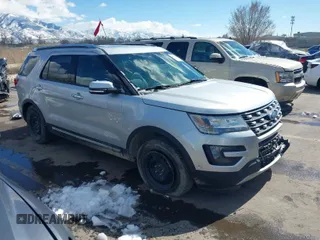 2016 Ford Explorer Limited with VIN 1FM5K8F85GGB45902, listed as a IAAI auction lot 41831328 with 100,133 mi miles. Bid and sale history available at carsss.com. Image 1.