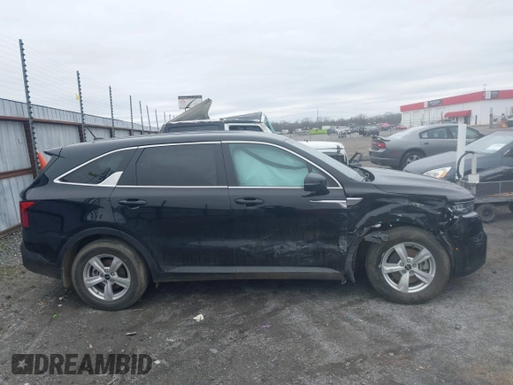 2023 Kia Sorento LX with VIN 5XYRG4LC9PG190174, listed as a IAAI auction lot 41533177 with 53,052 mi miles. Bid and sale history available at carsss.com. Image 13.