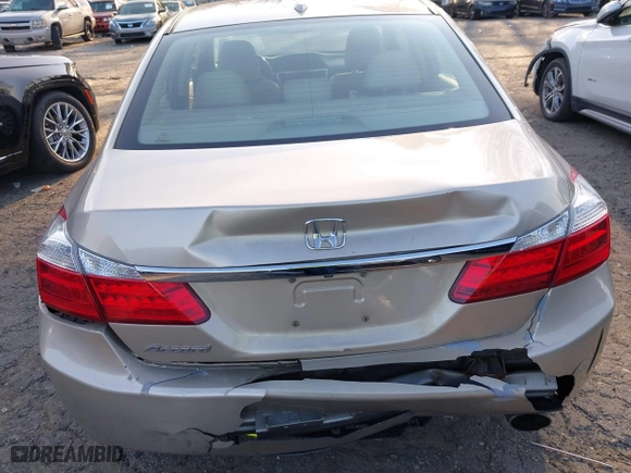 2015 Honda Accord Sedan EX-L with VIN 1HGCR2F8XFA010793, listed as a IAAI auction lot 41780141 with 204,031 mi miles. Bid and sale history available at carsss.com. Image 16.