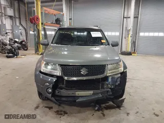 2010 Suzuki Grand Vitara Limited with VIN JS3TD0D76A4100026, listed as a IAAI auction lot 41622236 with 97,264 mi miles. Bid and sale history available at carsss.com. Image 12.