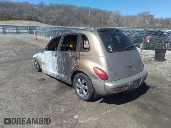 2004 Chrysler PT Cruiser Touring z VIN 3C4FY58B94T241618, wystawiony jako IAAI lot #41846469 z przebiegiem Nie podano mil oraz . Historia ofert i sprzedaży dostępna na DreamBid. Obrazek 3.