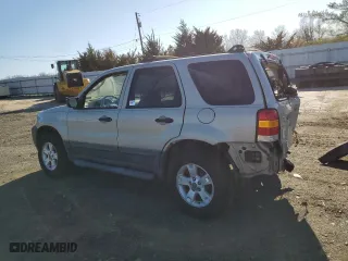 2006 Ford Escape XLT with VIN 1FMYU03136KA23230, listed as a Copart auction lot 48782825 with 142,302 mi miles and Salvage Title. Bid and sale history available at carsss.com. Image 2.