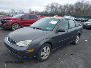 2006 Ford Focus S with VIN 1FAHP34NX6W234504, listed as a IAAI auction lot 42087837 with 142,265 mi miles and . Bid and sale history available at carsss.com. Image 2.