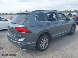 2018 Volkswagen Tiguan SEL with VIN 3VV3B7AX4JM211360, listed as a IAAI auction lot 41860362 with 75,979 mi miles. Bid and sale history available at carsss.com. Image 4.
