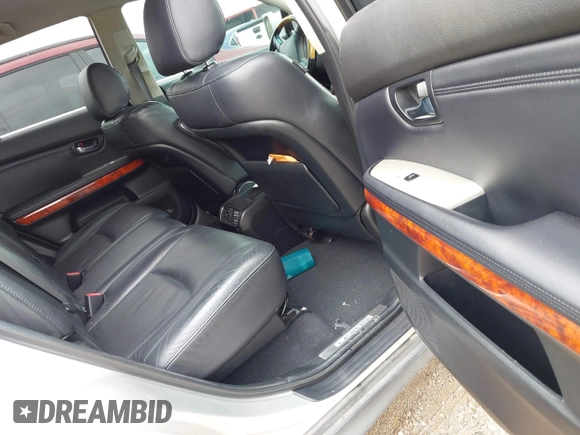 2007 Lexus RX 350 z VIN 2T2HK31U37C027950, wystawiony jako IAAI lot #42469750 z przebiegiem 229 546 mil mil oraz . Historia ofert i sprzedaży dostępna na DreamBid. Obrazek 8.
