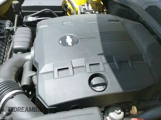 2011 Chevrolet Camaro 2LT z VIN 2G1FG1ED8B9146607, wystawiony jako IAAI lot #42971905 z przebiegiem 103 102 mil mil oraz . Historia ofert i sprzedaży dostępna na DreamBid. Obrazek 19.