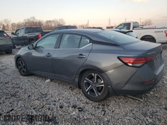 2024 Nissan Sentra SV z VIN 3N1AB8CV4RY391292, wystawiony jako Copart lot #43039145 z przebiegiem Nie podano mil oraz Nie do naprawy • Non repairable. Historia ofert i sprzedaży dostępna na DreamBid. Obrazek 2.